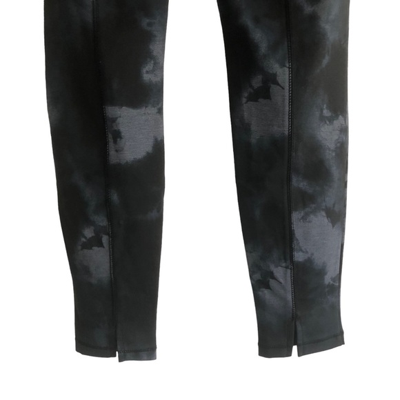 Sanctuary Grey Blue Print Leggings Size XS NWT - Picture 4 of 12